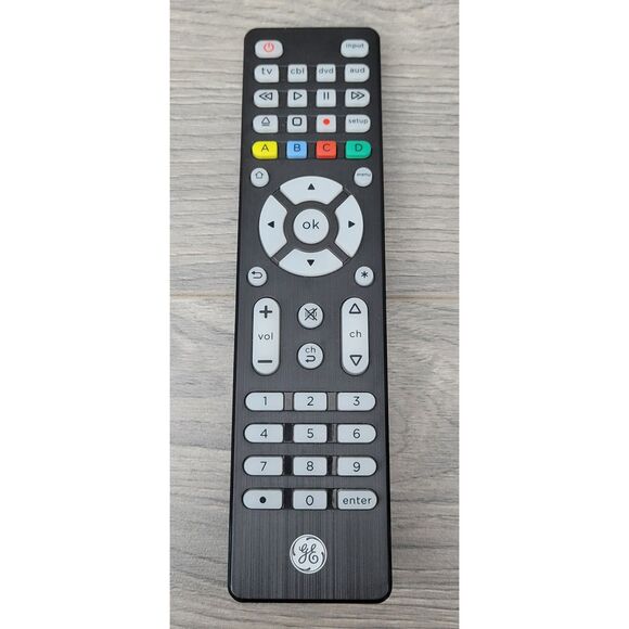 GE‎ 4-Device Backlit Universal Remote Control Black Tested Pre-Owned - Picture 1 of 9
